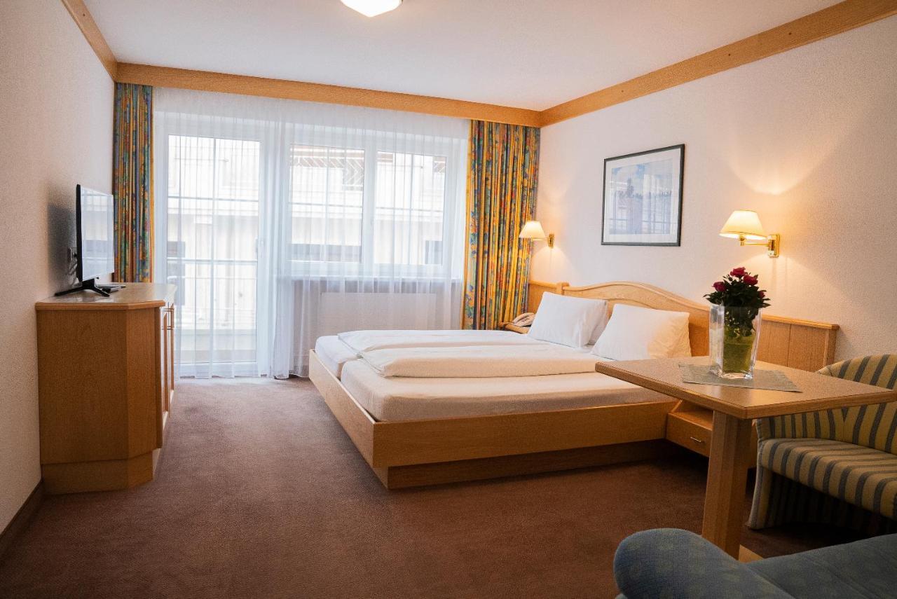 Hotel Garni Angelika อิสชเกิล ภายนอก รูปภาพ